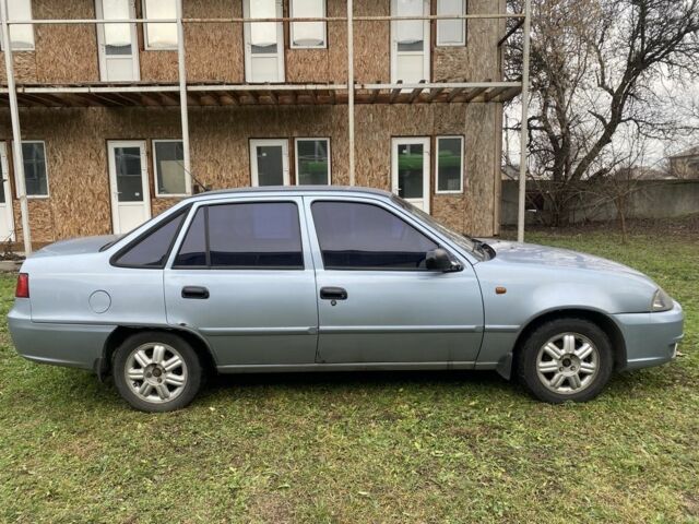 Синій Деу Нексія, об'ємом двигуна 1.6 л та пробігом 204 тис. км за 1350 $, фото 3 на Automoto.ua