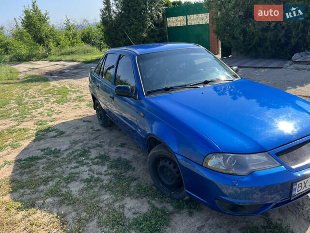 Синій Деу Нексія, об'ємом двигуна 1.5 л та пробігом 194 тис. км за 2750 $, фото 5 на Automoto.ua