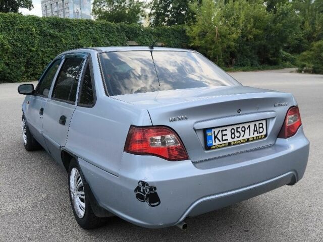 Синий Дэу Нексия, объемом двигателя 1.5 л и пробегом 150 тыс. км за 1150 $, фото 6 на Automoto.ua