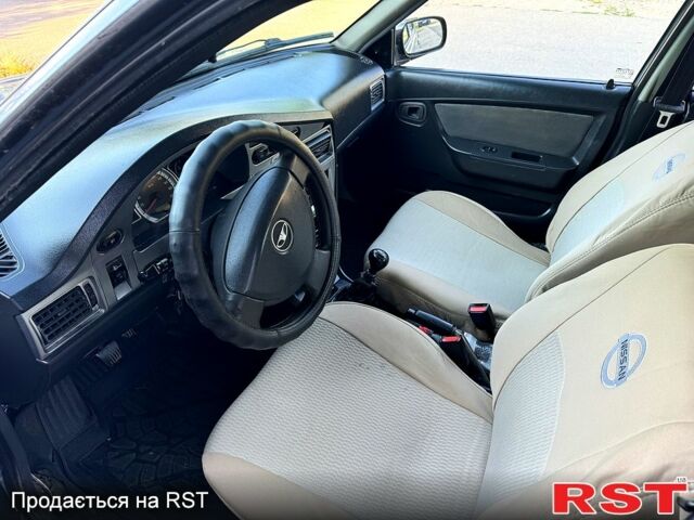 Синій Деу Нексія, об'ємом двигуна 1.6 л та пробігом 200 тис. км за 2400 $, фото 5 на Automoto.ua