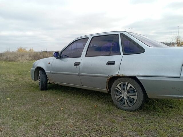 Синий Дэу Нексия, объемом двигателя 1.5 л и пробегом 160 тыс. км за 1800 $, фото 3 на Automoto.ua