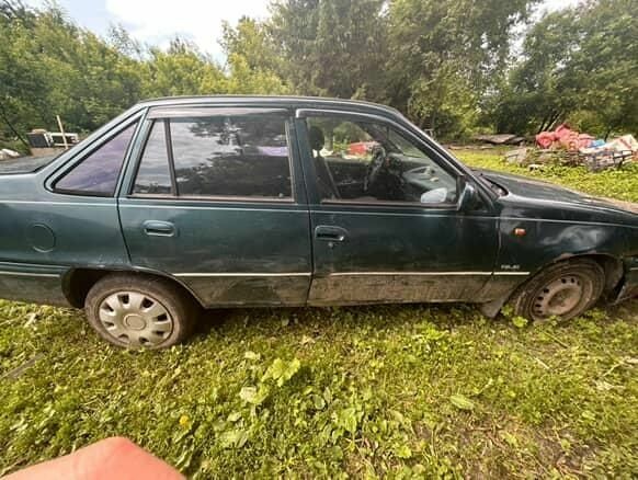 Зеленый Дэу Нексия, объемом двигателя 0 л и пробегом 300 тыс. км за 500 $, фото 3 на Automoto.ua