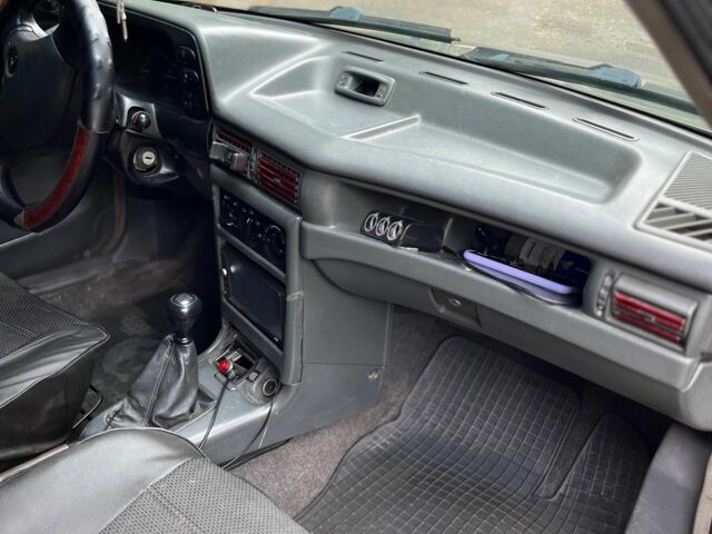 Зелений Деу Нексія, об'ємом двигуна 1.5 л та пробігом 290 тис. км за 999 $, фото 9 на Automoto.ua