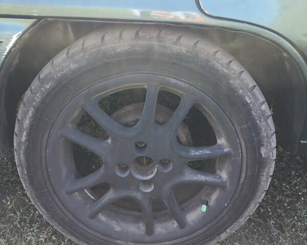 Зеленый Дэу Нексия, объемом двигателя 1.5 л и пробегом 470 тыс. км за 1100 $, фото 5 на Automoto.ua