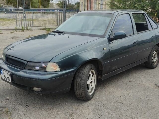 Зелений Деу Нексія, об'ємом двигуна 1.5 л та пробігом 15 тис. км за 650 $, фото 1 на Automoto.ua