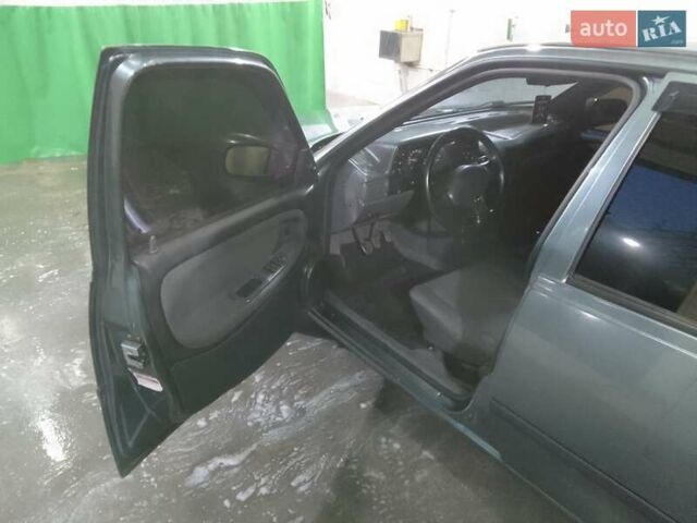 Зелений Деу Нексія, об'ємом двигуна 1.5 л та пробігом 150 тис. км за 3100 $, фото 6 на Automoto.ua