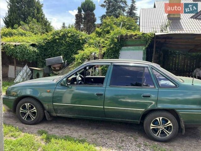 Зелений Деу Нексія, об'ємом двигуна 1.5 л та пробігом 200 тис. км за 2000 $, фото 2 на Automoto.ua