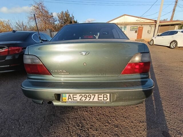 Зеленый Дэу Нексия, объемом двигателя 1.5 л и пробегом 119 тыс. км за 1300 $, фото 1 на Automoto.ua