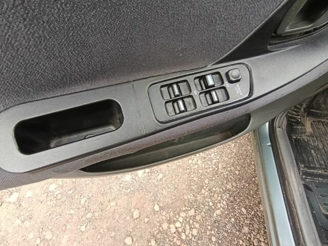 Зеленый Дэу Нексия, объемом двигателя 1.5 л и пробегом 119 тыс. км за 1300 $, фото 5 на Automoto.ua