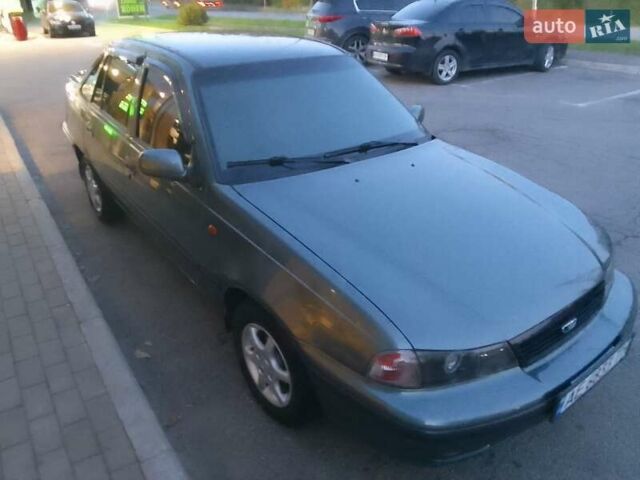 Зелений Деу Нексія, об'ємом двигуна 1.5 л та пробігом 150 тис. км за 3100 $, фото 1 на Automoto.ua