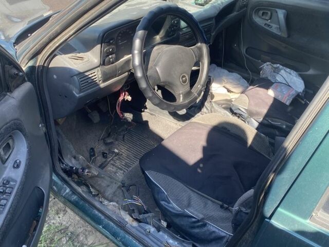 Дэу Нексия 1997 в Полтаве на Automoto.ua Зеленый Дэу Нексия, объемом двигателя 1.5 л и пробегом 3 тыс. км за 550 $, фото 4 на Automoto.ua