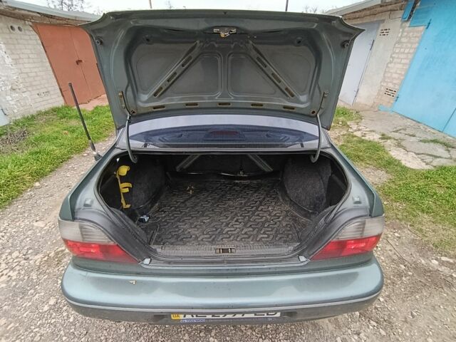 Зеленый Дэу Нексия, объемом двигателя 1.5 л и пробегом 119 тыс. км за 1300 $, фото 2 на Automoto.ua