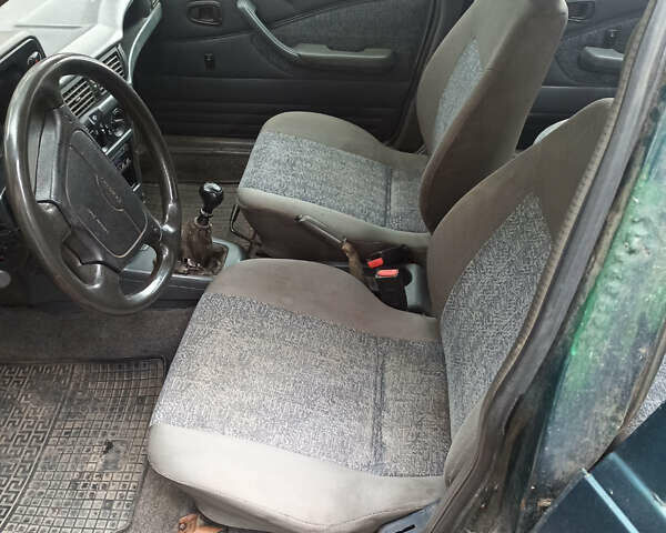 Дэу Нексия 1997 в Харькове на Automoto.ua Зеленый Дэу Нексия, объемом двигателя 1.5 л и пробегом 218 тыс. км за 800 $, фото 7 на Automoto.ua