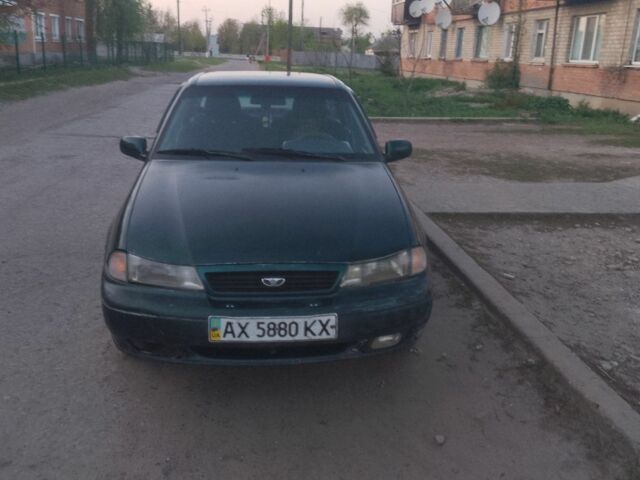 Дэу Нексия 1997 в Лозовой на Automoto.ua Зеленый Дэу Нексия, объемом двигателя 1.5 л и пробегом 1000 тыс. км за 1000 $, фото 4 на Automoto.ua
