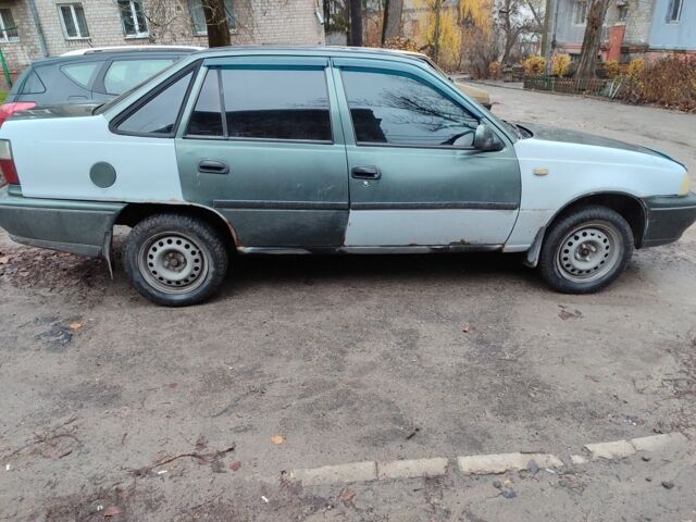 Зеленый Дэу Нексия, объемом двигателя 0 л и пробегом 300 тыс. км за 1300 $, фото 6 на Automoto.ua