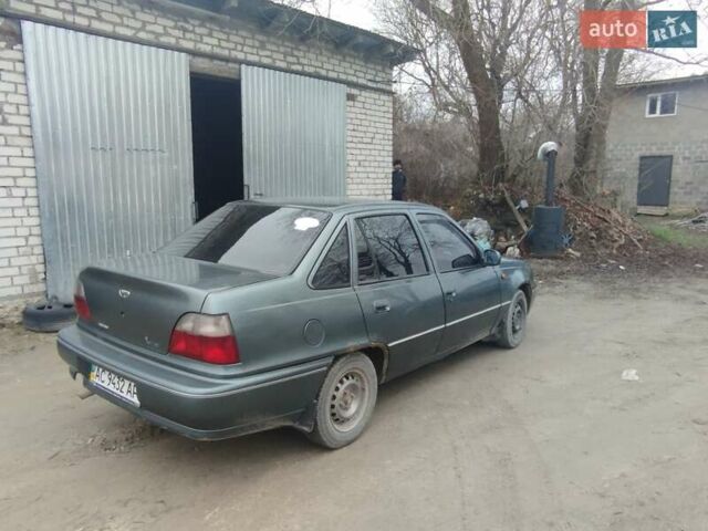 Зеленый Дэу Нексия, объемом двигателя 0 л и пробегом 200 тыс. км за 850 $, фото 4 на Automoto.ua