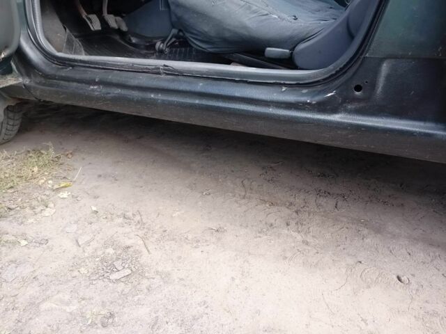 Зелений Деу Нексія, об'ємом двигуна 1.6 л та пробігом 250 тис. км за 650 $, фото 21 на Automoto.ua