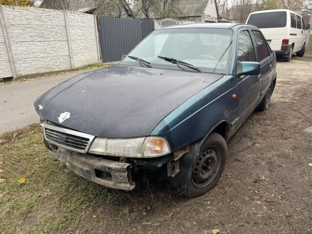 Зелений Деу Нексія, об'ємом двигуна 1.5 л та пробігом 300 тис. км за 450 $, фото 5 на Automoto.ua