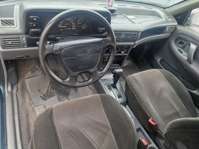 Зеленый Дэу Нексия, объемом двигателя 1.6 л и пробегом 124 тыс. км за 2500 $, фото 7 на Automoto.ua