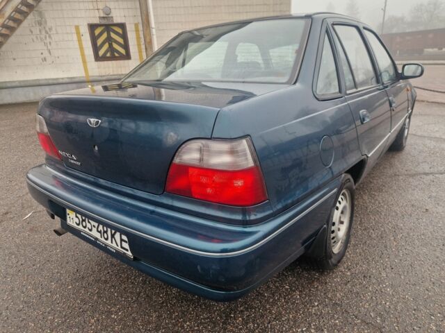 Зеленый Дэу Нексия, объемом двигателя 1.6 л и пробегом 124 тыс. км за 2500 $, фото 4 на Automoto.ua