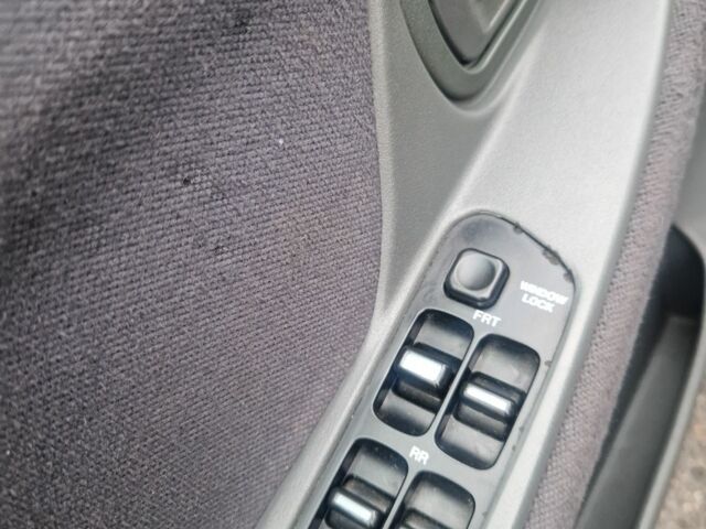 Зеленый Дэу Нексия, объемом двигателя 1.6 л и пробегом 124 тыс. км за 2500 $, фото 17 на Automoto.ua