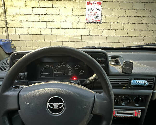 Зеленый Дэу Нексия, объемом двигателя 1.5 л и пробегом 169 тыс. км за 900 $, фото 9 на Automoto.ua