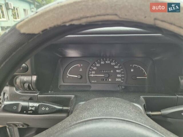 Дэу Нексия 2005 в Киеве на Automoto.ua Зеленый Дэу Нексия, объемом двигателя 1.5 л и пробегом 294 тыс. км за 1500 $, фото 14 на Automoto.ua