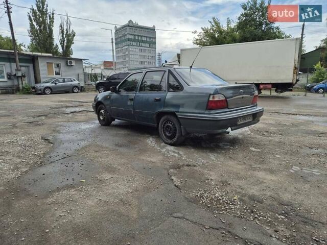 Дэу Нексия 2005 в Киеве на Automoto.ua Зеленый Дэу Нексия, объемом двигателя 1.5 л и пробегом 294 тыс. км за 1500 $, фото 3 на Automoto.ua