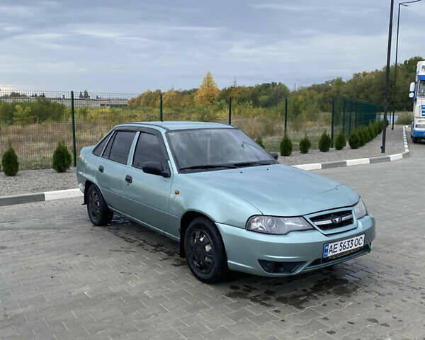 Зеленый Дэу Нексия, объемом двигателя 1.6 л и пробегом 128 тыс. км за 2700 $, фото 6 на Automoto.ua