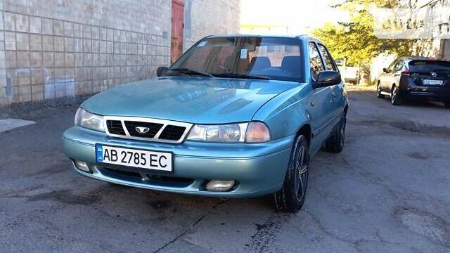 Зеленый Дэу Нексия, объемом двигателя 1.6 л и пробегом 280 тыс. км за 1950 $, фото 11 на Automoto.ua