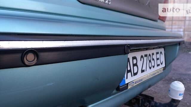 Зеленый Дэу Нексия, объемом двигателя 1.6 л и пробегом 280 тыс. км за 1950 $, фото 4 на Automoto.ua