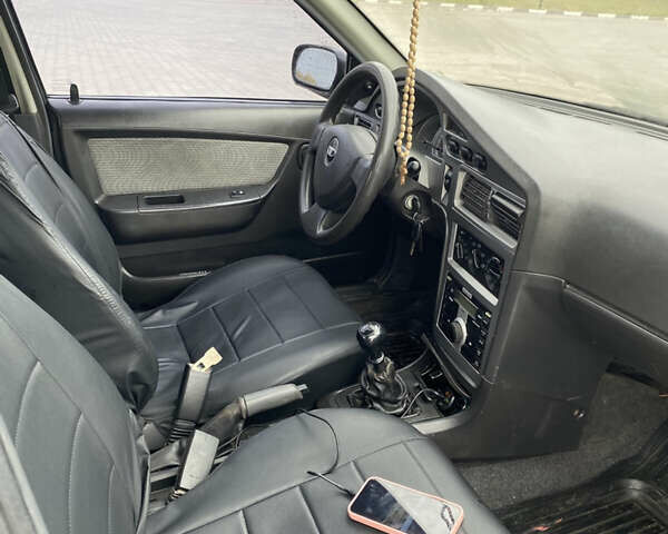 Зеленый Дэу Нексия, объемом двигателя 1.6 л и пробегом 128 тыс. км за 2700 $, фото 8 на Automoto.ua