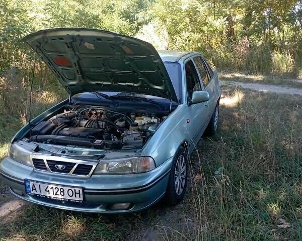 Зеленый Дэу Нексия, объемом двигателя 1.5 л и пробегом 200 тыс. км за 2150 $, фото 4 на Automoto.ua