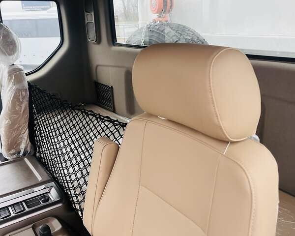 Білий Деу Новус, об'ємом двигуна 7.6 л та пробігом 1000 тис. км за 124452 $, фото 10 на Automoto.ua