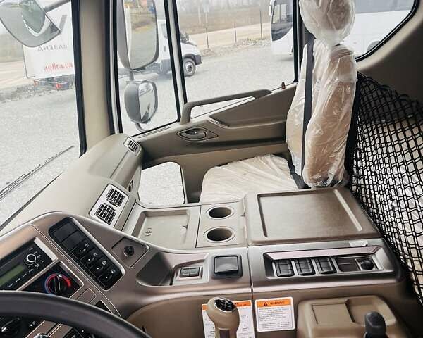 Білий Деу Новус, об'ємом двигуна 7.6 л та пробігом 1000 тис. км за 124452 $, фото 8 на Automoto.ua