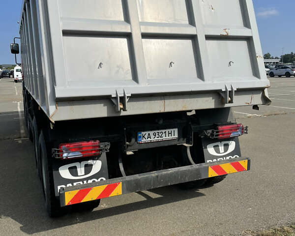 Красный Дэу Новус, объемом двигателя 11.05 л и пробегом 3 тыс. км за 125000 $, фото 7 на Automoto.ua