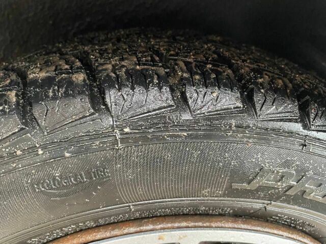 Білий Деу Нубіра, об'ємом двигуна 1.6 л та пробігом 250 тис. км за 1500 $, фото 17 на Automoto.ua