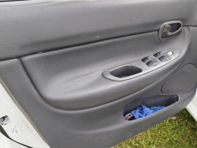 Дэу Нубира 1998 в Камень-Каширский на Automoto.ua Белый Дэу Нубира, объемом двигателя 1.6 л и пробегом 270 тыс. км за 1230 $, фото 12 на Automoto.ua