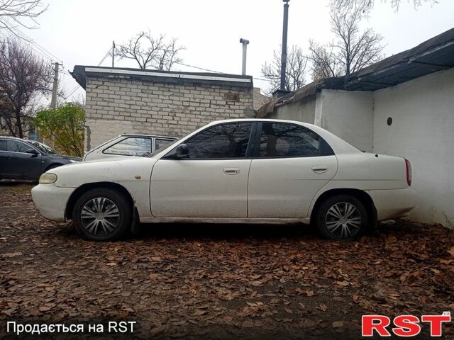 Белый Дэу Нубира, объемом двигателя 1.6 л и пробегом 0 тыс. км за 1000 $, фото 4 на Automoto.ua