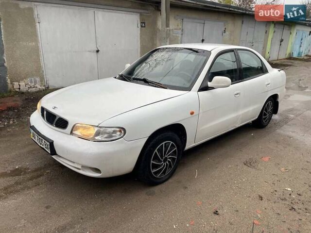 Белый Дэу Нубира, объемом двигателя 1.6 л и пробегом 250 тыс. км за 1500 $, фото 11 на Automoto.ua