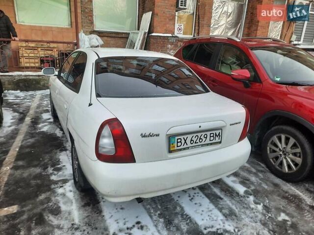 Белый Дэу Нубира, объемом двигателя 1.6 л и пробегом 235 тыс. км за 2650 $, фото 1 на Automoto.ua