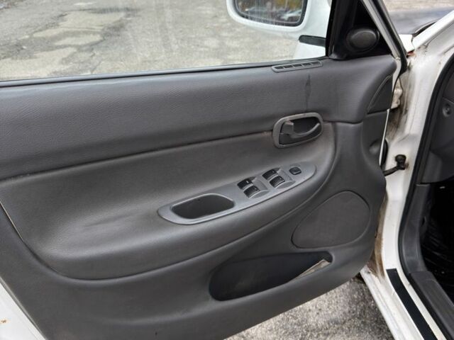 Білий Деу Нубіра, об'ємом двигуна 1.6 л та пробігом 300 тис. км за 650 $, фото 9 на Automoto.ua