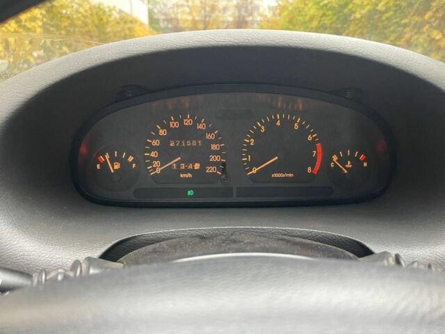 Белый Дэу Нубира, объемом двигателя 1.6 л и пробегом 271 тыс. км за 2300 $, фото 6 на Automoto.ua