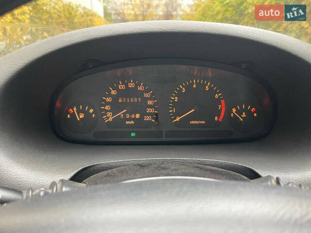 Белый Дэу Нубира, объемом двигателя 1.6 л и пробегом 271 тыс. км за 2300 $, фото 12 на Automoto.ua