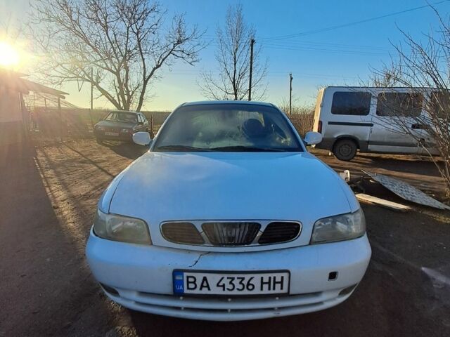 Білий Деу Нубіра, об'ємом двигуна 1.6 л та пробігом 230 тис. км за 700 $, фото 1 на Automoto.ua