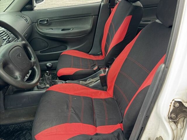 Білий Деу Нубіра, об'ємом двигуна 1.6 л та пробігом 300 тис. км за 650 $, фото 8 на Automoto.ua