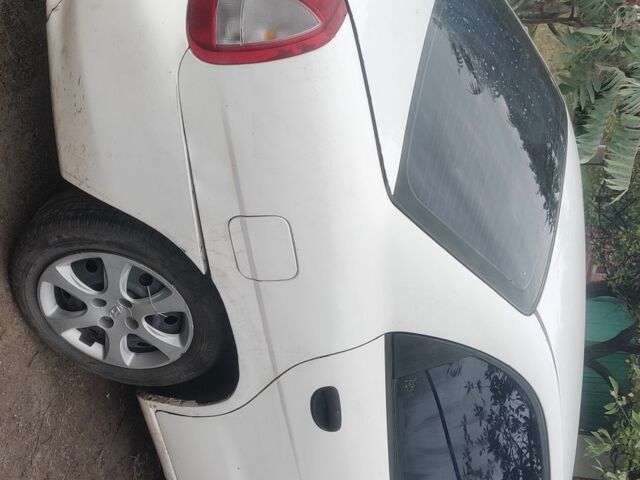 Білий Деу Нубіра, об'ємом двигуна 0 л та пробігом 350 тис. км за 1600 $, фото 1 на Automoto.ua