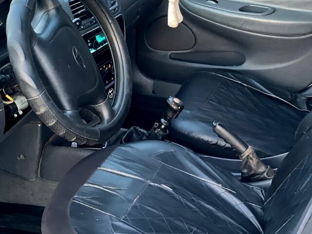 Белый Дэу Нубира, объемом двигателя 1.6 л и пробегом 300 тыс. км за 1400 $, фото 6 на Automoto.ua