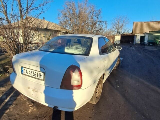 Білий Деу Нубіра, об'ємом двигуна 1.6 л та пробігом 230 тис. км за 700 $, фото 3 на Automoto.ua