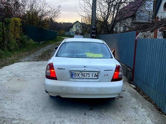 Белый Дэу Нубира, объемом двигателя 1.6 л и пробегом 250 тыс. км за 1500 $, фото 1 на Automoto.ua